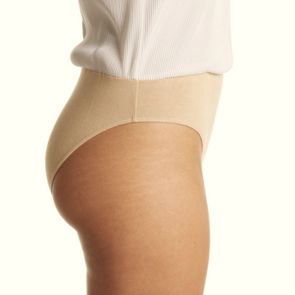 WAYF Surplice Ribbed Cami Bodysuit - Picture 10 of 12
